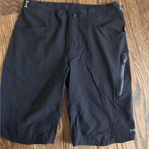 Men’s Patagonia Mountain Biking Shorts. Size 32